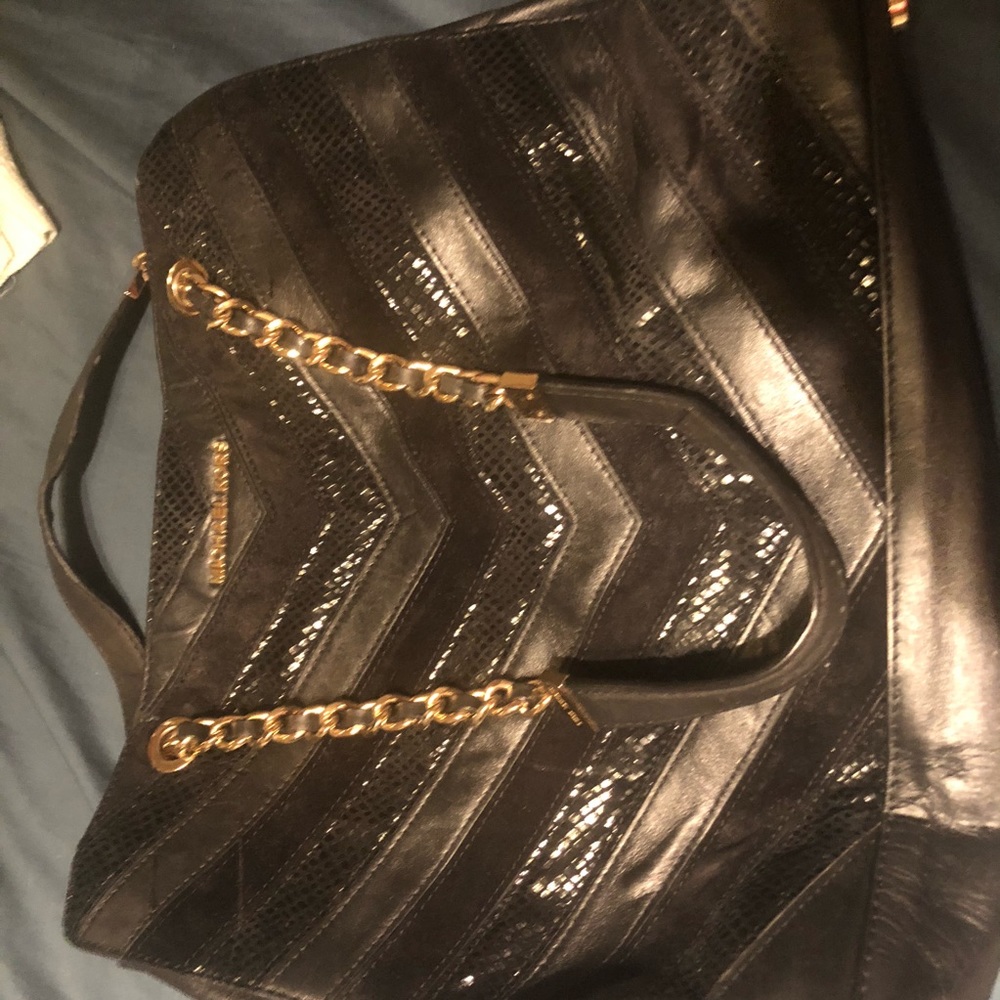 Michael Kors authentic shoulder bag